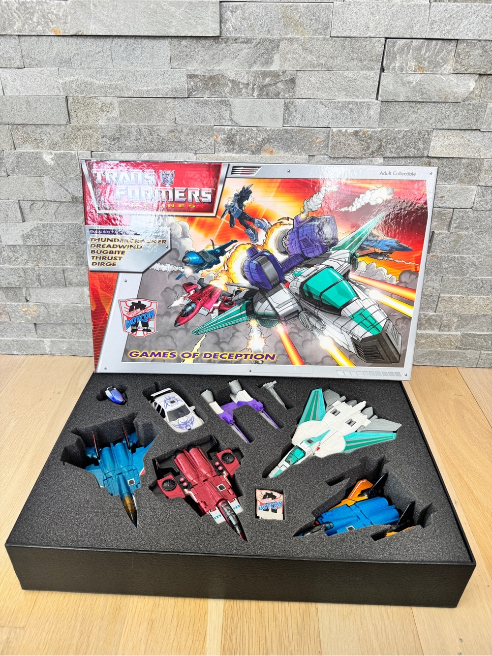 Transformers Timelines BotCon 2007 Games of Deception Classics 5 Figure Box